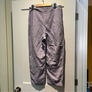 Eve Gravel high waisted cropped relaxed fit linen lilac/pink trousers